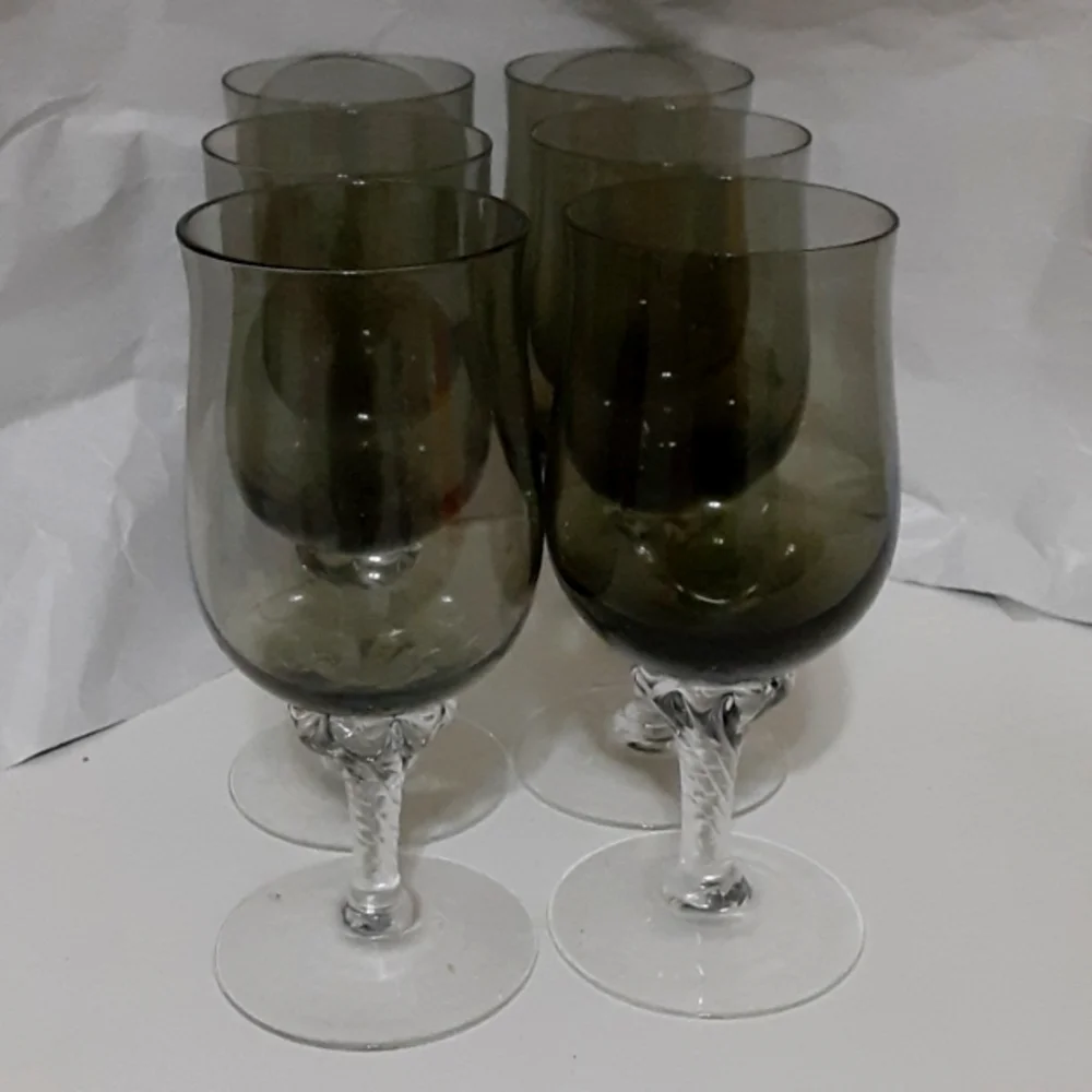 FINAL lvg 8/15 Fostoria or Libby stemware wine goblet smoked glass Elegance 1977 - Picture 4 of 6